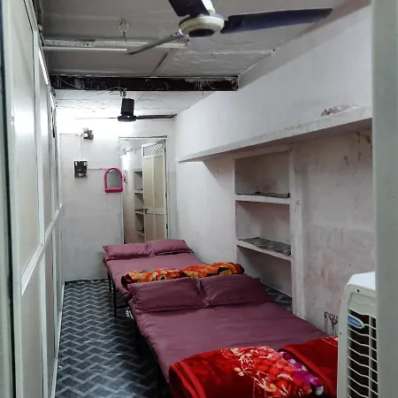 Ujjain Yatri Niwas Homestay Exterior photo