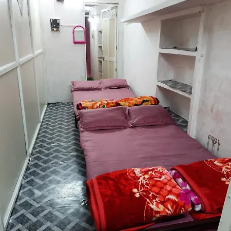 Ujjain Yatri Niwas Homestay Exterior photo