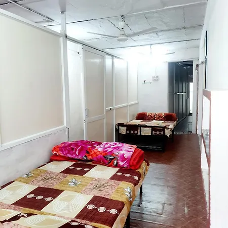 Ujjain Yatri Niwas Homestay Exterior photo